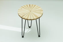 Load image into Gallery viewer, Wedge Table